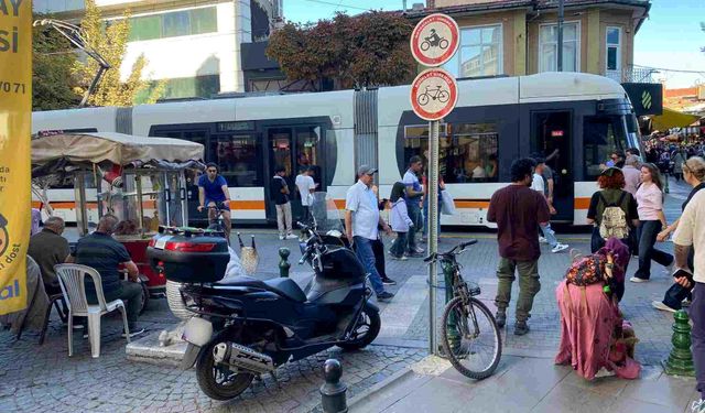 ‘Motosiklet ve bisiklet giremez’ levhaları dikkate alınmıyor