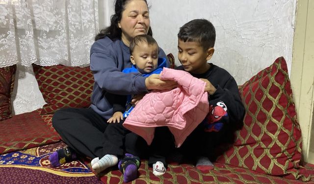 Annelerinin yüzünü ve dünyanın renklerini ilk defa gördüler