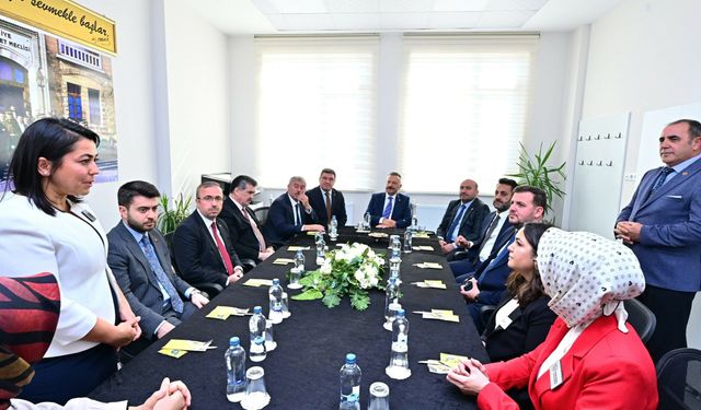 Vali Aksoy, kamu kaynaklarıyla yapılan okulun açılışını gerçekleştirdi