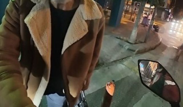 Eskişehir'de yürek ısıtan karşılıklı hediyeleşme görüntüleri