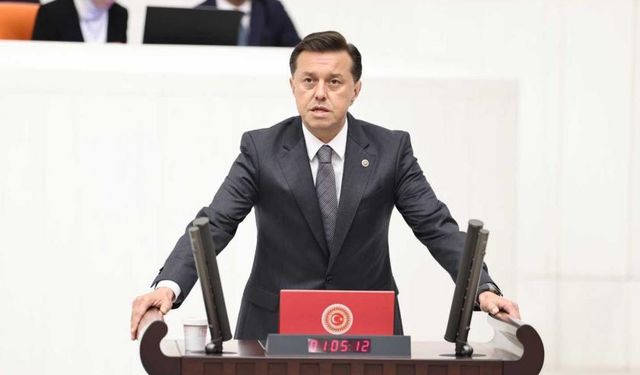 Nebi Hatipoğlu Haber Ötesi'nin 8. yılını kutladı