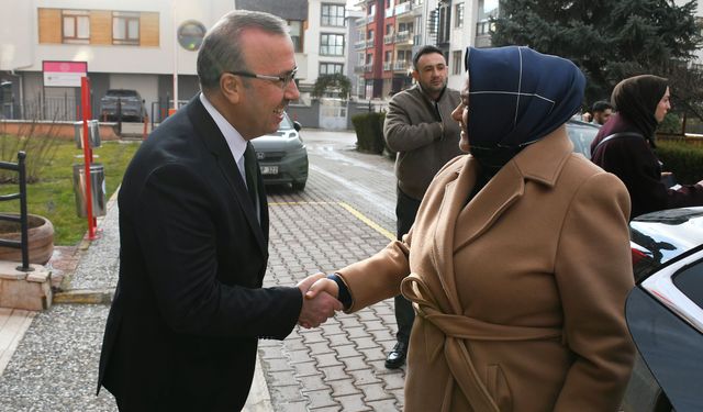 Ayşen Gürcan' dan İl Milli Eğitim Müdürüne Ziyaret