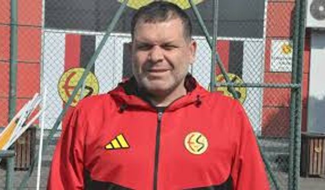 Eskişehirspor Teknik Direktörü Şapçı: 'Farklı bir galibiyet elde ettik'