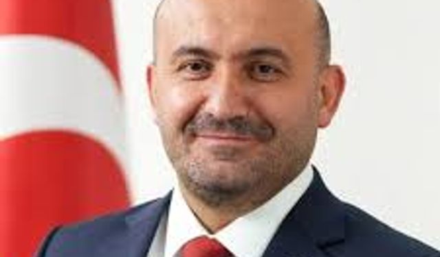 AK Parti İl Başkanı Albayrak Haber ötesi nin 8 kuruluş yıl dönümünü kutladı