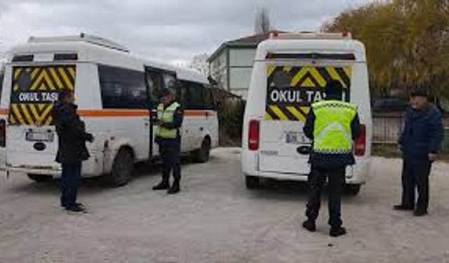Eskişehir'de okul servisleri ve çevrelerine yönelik denetim gerçekleştirildi