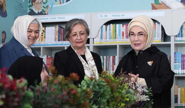 Ayşen Gürcan, TOGEM-DER “22 Okul 22 Kütüphane” Projesi Açılışına Katıldı