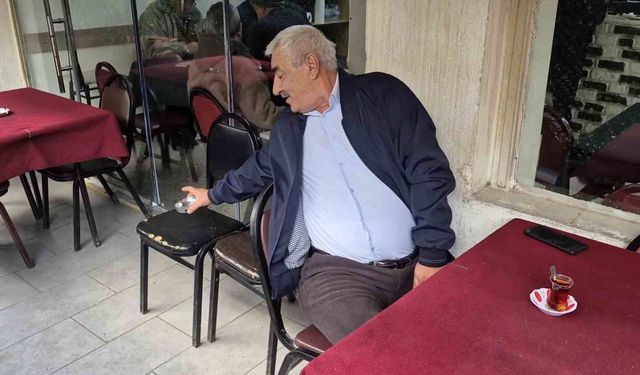 Azmetti, 40 yıl içtiği sigarayı 1 haftada bıraktı