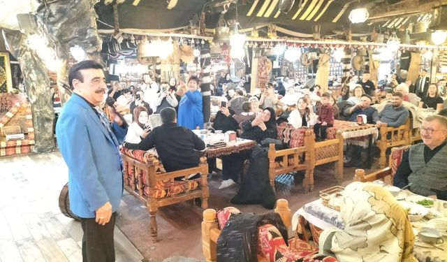 Hakkı Bulut 20 Yıl Sonra Hayranlarıyla buluştu