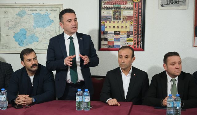 Sivrihisar Belediye Başkanı Habil Dökmeci nezaretinde  yürütülen mahalle ziyaretleri devam ediyor.