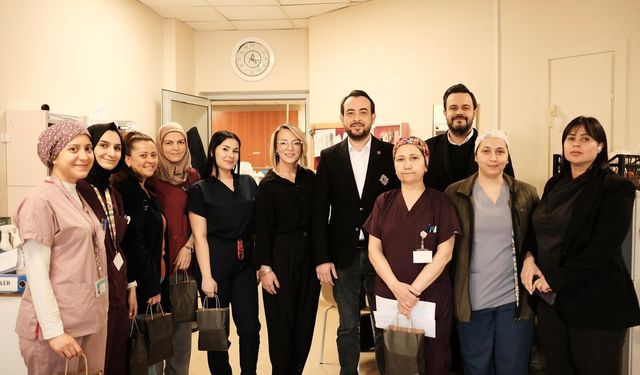 ESMİAD'tan 8 Mart'ta Anlamlı Vefa: Kadınlar Unutulmadı