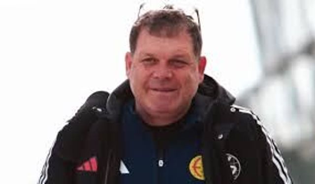 Eskişehirspor Teknik Direktörü Hakan Şapcı'dan Karşıyaka maçı sonrası sert açıklamalar