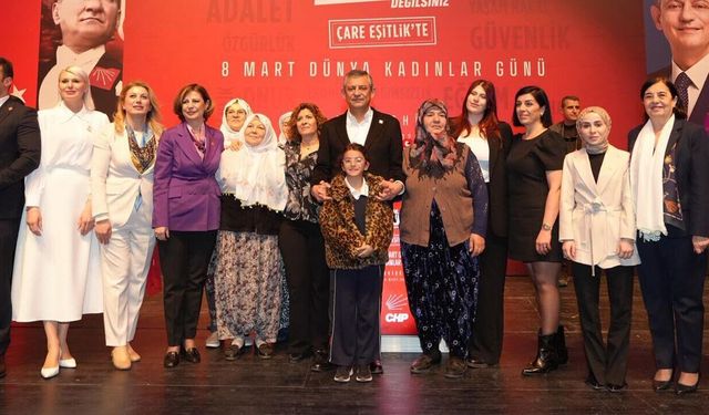 CHP Genel Başkanı Eskişehir'de Kadınlar Günü etkinliğine katıldı