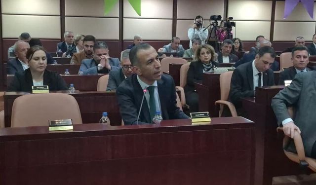 Ahmet Dönmez, ESKİ Genel Kurulunda Hesap Sordu