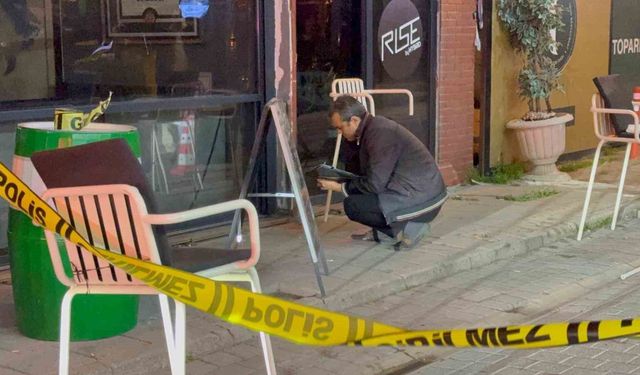 İki grup arasındaki kavgada 1 kişi bıçaklandı, 4 kişi darp edildi