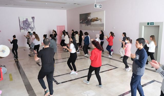 Büyükşehirde Halk Dansları Topluluğu İçin Seçme Heyecanı Başladı