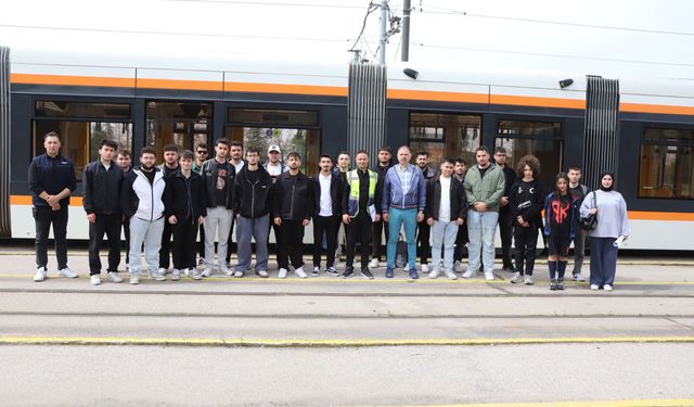 Estü Öğrencilerinden Estram'a Teknik Gezi