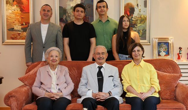 Ayşe Ünlüce'den Büyükerşen'e Bayram Ziyareti