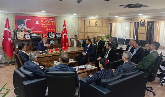MÜSİAD’ dan MHP Eskişehir İl Başkanı Ayhan Sezer’ e ziyaret