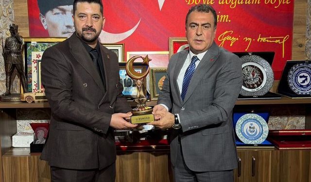 ESMİAD'dan  Ayhan Sezer'e Ziyaret