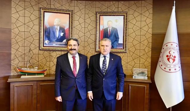 Hasan Kalın,Bakan Aşkın Bak ile Görüştü
