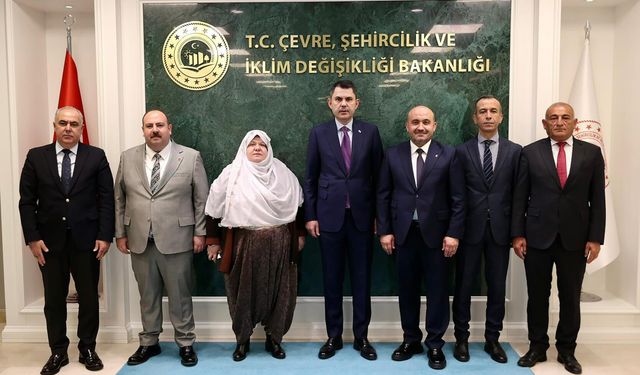 AK Parti'li Başkanlar Murat Kurum'la Görüştü