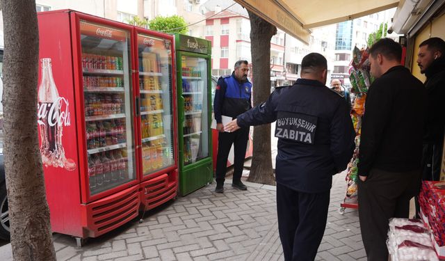 Zabıta Ekiplerinden Ortak Alanlara Sıkı Denetim