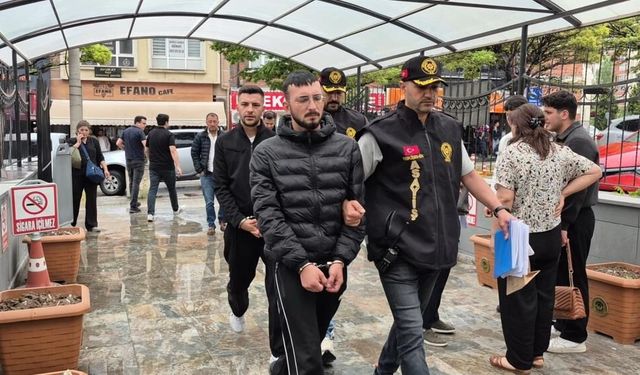 Eskişehir’deki silahlı kavgayla ilgili 2 şüpheli tutuklandı