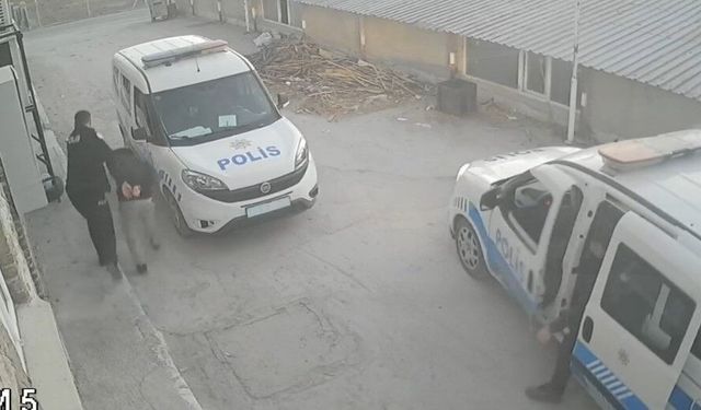 Cinayetine 'Büyü yaptığını düşünüyordum' diye gerekçe buldu