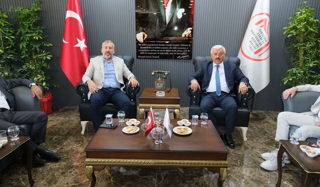 YRP 'den Adnan Karamanlı'ya Tebrik Ziyareti