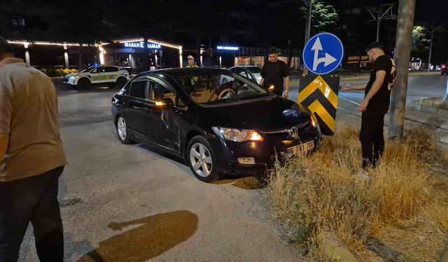 Eskişehir'de otomobil ile ticari taksi çarpıştı