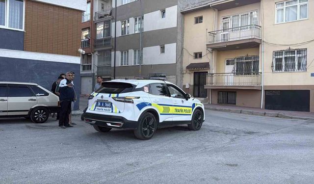Motosikletin çaptığı bisikletli çocuk yaralandı: Kaza anı kamerada