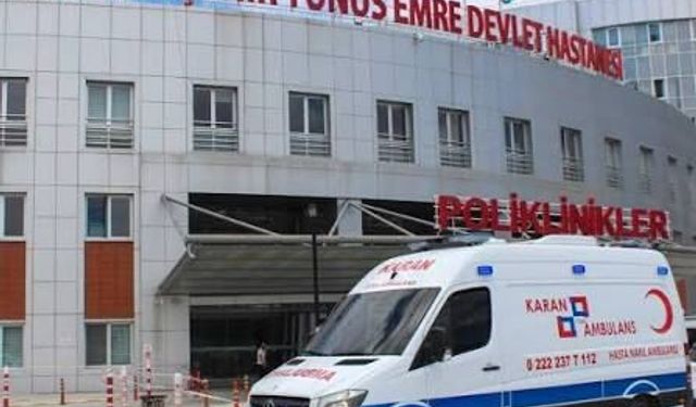 Eskişehir'de iş yeri yangınında can pazarı kamerada: Dumandan etkilenen 6 kişi hastaneye kaldırıldı
