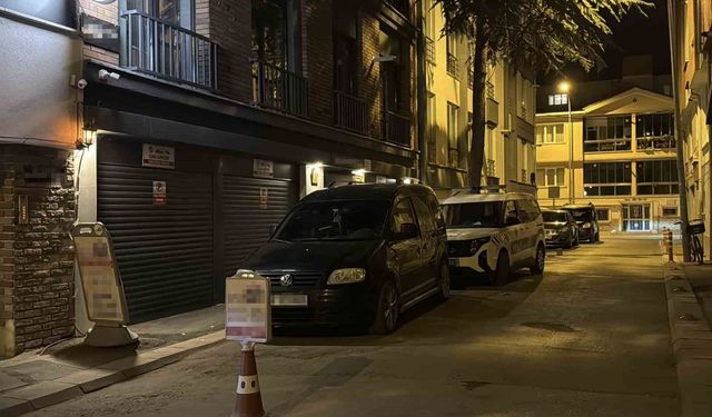 Ölen kişinin kimliği ile aparta kayıt yaptıran şahıs polis harekete geçirdi