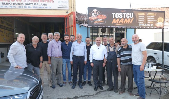 Albayrak’ın Sanayi Buluşması: Geçmişin Çırağına Bugünün Esnafından Yoğun İlgi