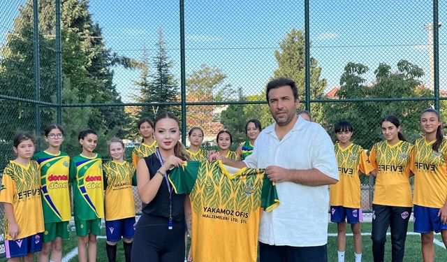 Fatma Üner Ihlamurkentspor’da göreve başladı.