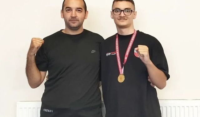 Efe Demirli'den Bilecik'te Şampiyonluk