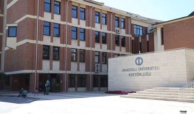 Anadolu Üniversitesinde lisansüstü programlara ikinci başvuru dönemi başladı
