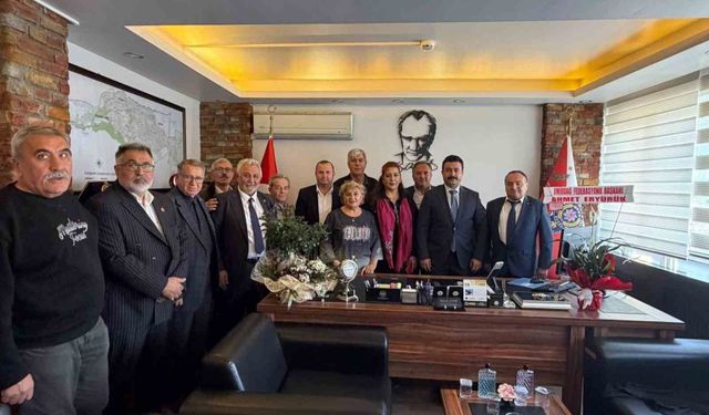 Eskişehir'deki sivil toplum kuruluşlarından İlçe Emniyet Müdürü Sivri'ye ziyaret