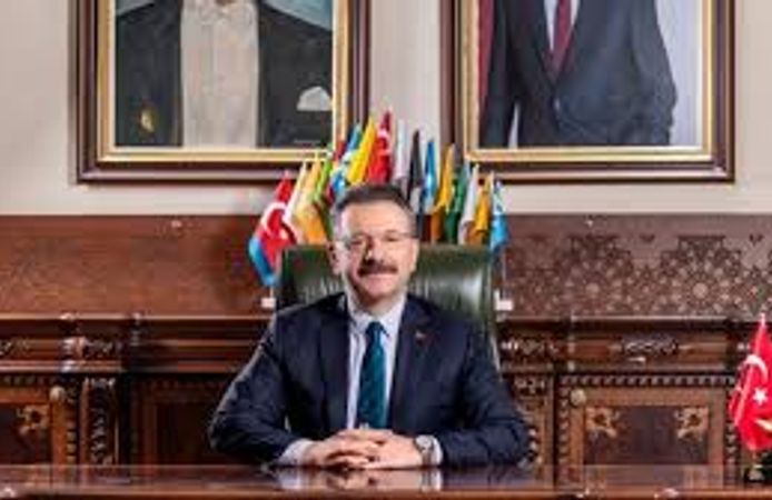 Vali Aksoy: "İnsan hakları; dili, dini, ırkı, rengi, cinsiyeti veya siyasi görüşü ne olursa olsun herkesin hakkıdır"