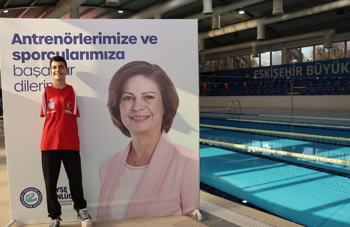 Eskişehirli Milli Yüzücü İtalya’da  Türkiye ’yi  Temsil Edecek