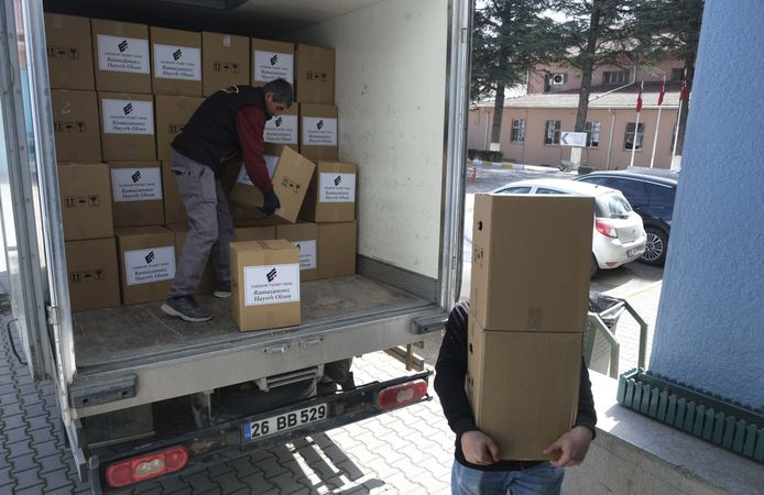 ETO ve  TOBB’dan  1100 Kişiye Ramazan Yardımı