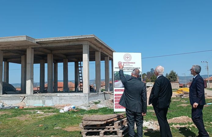 Alpu  Osmaniye Aile Sağlığı Merkezi İnşaatı Yerinde İncelendi