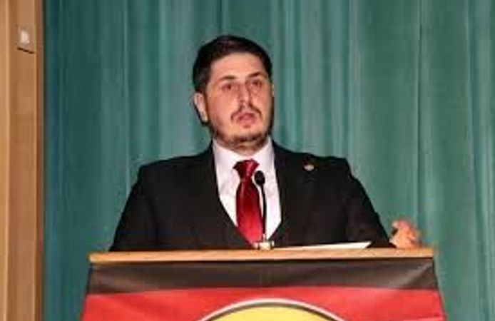 Eskişehirspor'un eski başkanı Koca: 'Eğer bütçeniz yoksa, kulübün önünü vakit kaybetmeden açın'