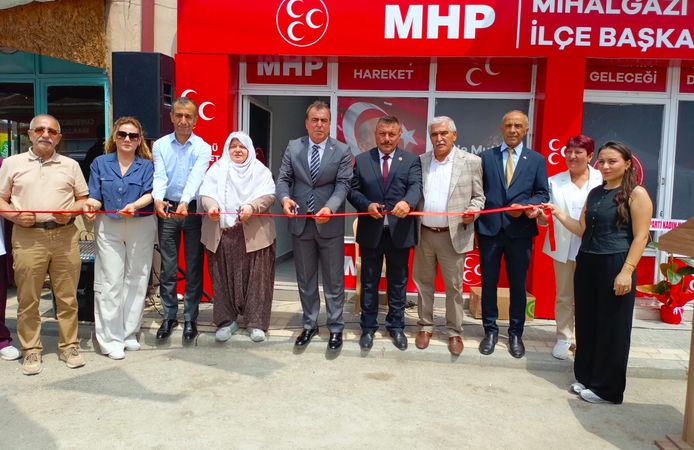 Mihalgazi İlçe Başkanlığı Yeni Hizmet Binası Coşkulu Bir Törenle Açıldı