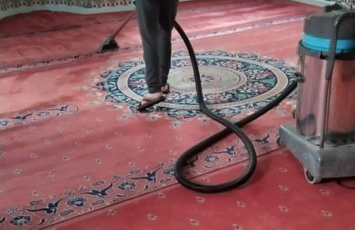 Mihalgazi Belediyesi’nden Demirciler Mahallesi Camii’ne Temizlik Hizmeti