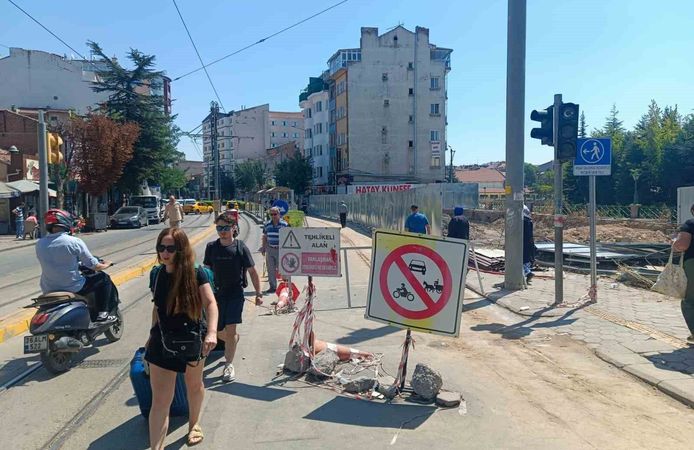 Halkevi inşaat bölgesinde ulaşım kargaşası