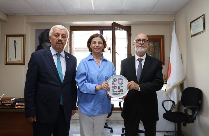 Başkan Ünlüce, Esnaf Odalarını Ziyaret Etmeyi Sürdürüyor