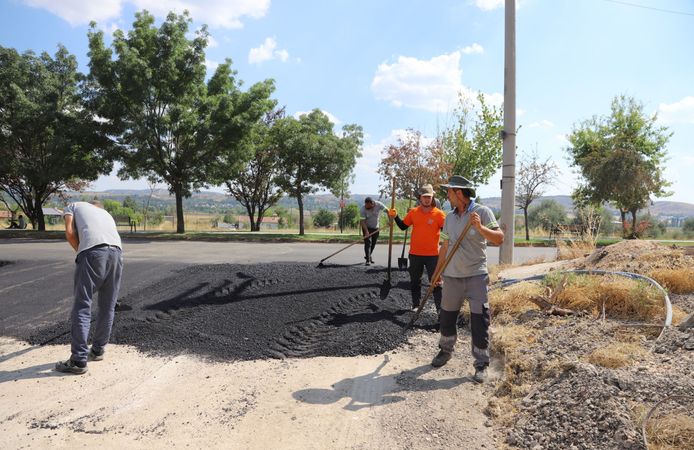 Birlik Caddesi’nde Asfalt Mesaisi Tamamlandı