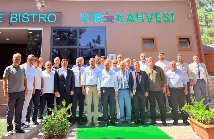 Dost Dernekleri Federasyonu’ndan Önemli İstişare Toplantısı