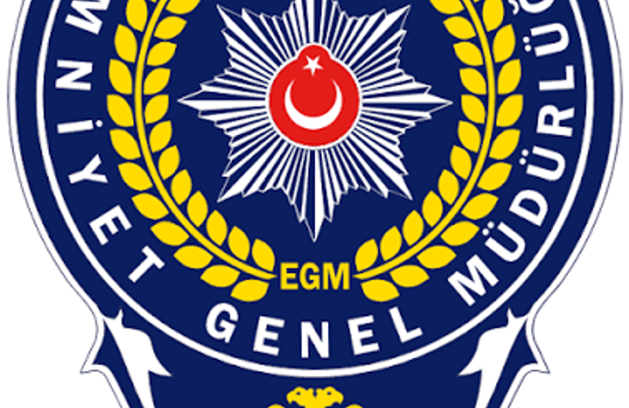 Geri dönüşüm tesisinde çıkan kavgada kafasına keser darbesi alan şahıs ağır yaralandı